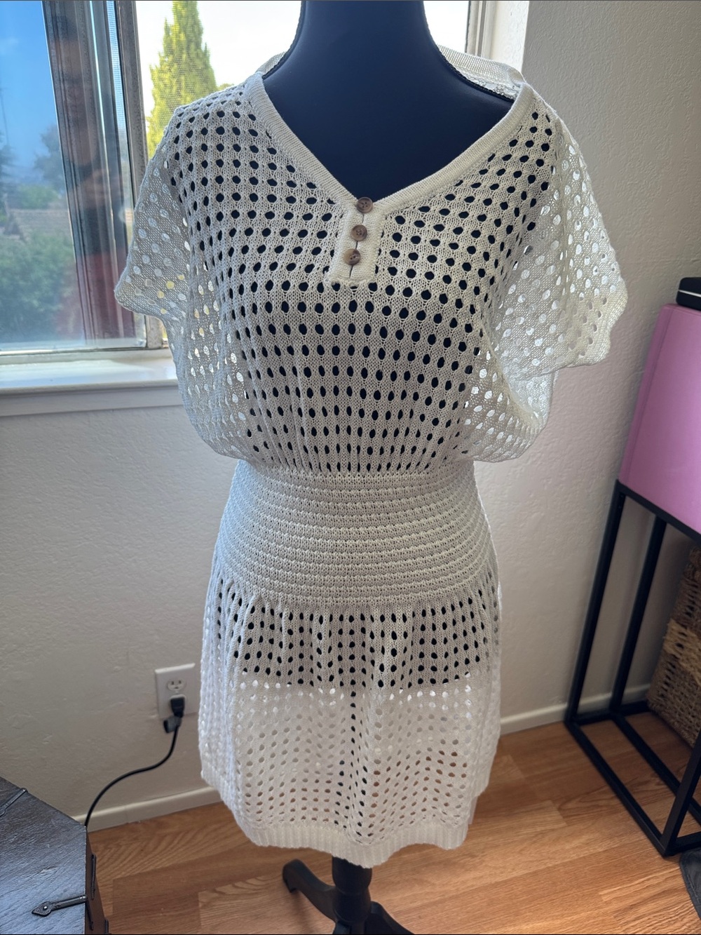 Beach White Crochet Knit Dress with Buttoned V-Neck